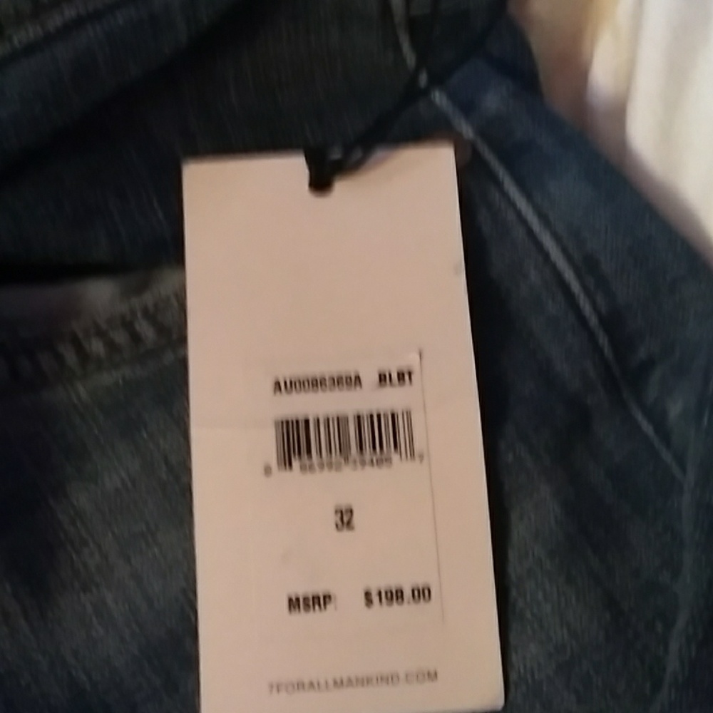 Jeans - Picture 3 of 3